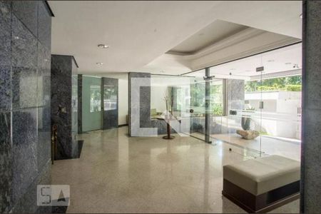 Apartamento à venda com 151m², 4 quartos e 2 vagasHall de entrada