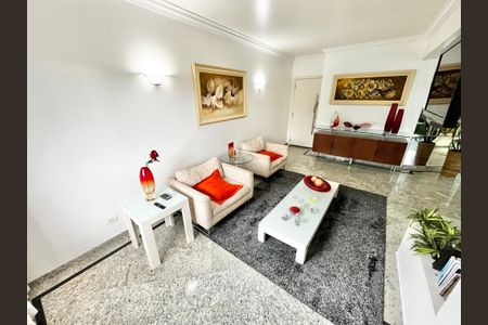 Apartamento à venda com 151m², 4 quartos e 2 vagasSala