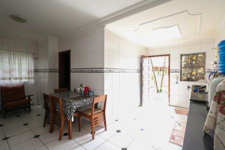 Casa à venda com 700m², 20 quartos e 8 vagas Casa à venda com 700m², 20 quartos e 8 vagasCozinha