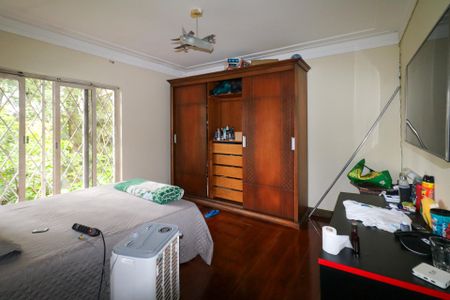 Casa à venda com 700m², 20 quartos e 8 vagas Casa à venda com 700m², 20 quartos e 8 vagasQuarto 2