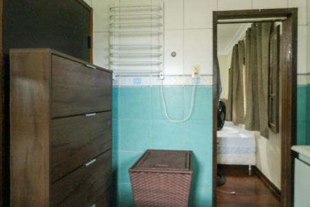 Casa à venda com 700m², 20 quartos e 8 vagas Casa à venda com 700m², 20 quartos e 8 vagasBanheiro da Suíte 2