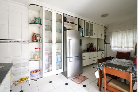 Casa à venda com 700m², 20 quartos e 8 vagas Casa à venda com 700m², 20 quartos e 8 vagasCozinha