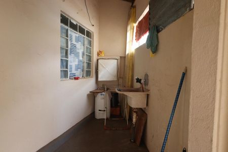 Casa para alugar com 45m², 1 quarto e sem vagaÁrea de Serviço