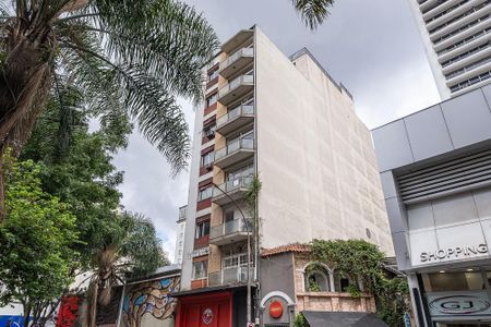 Apartamento à venda com 102m², 4 quartos e sem vaga Apartamento à venda com 102m², 4 quartos e sem vagaFachada