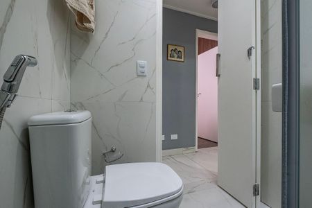 Apartamento à venda com 102m², 4 quartos e sem vaga Apartamento à venda com 102m², 4 quartos e sem vagaBanheiro