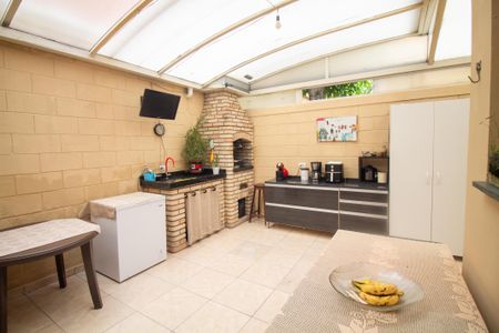 Casa de condomínio à venda com 153m², 3 quartos e 2 vagasChurrasqueira / Área Garden