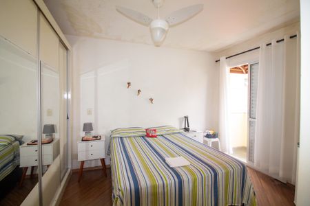 Casa de condomínio à venda com 153m², 3 quartos e 2 vagasQuarto 3 - Suíte