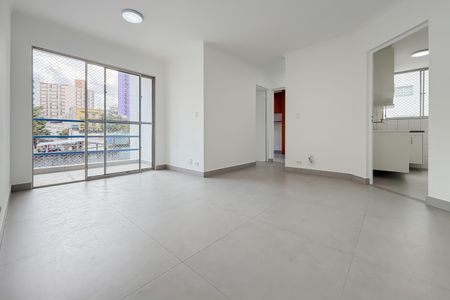 Sala de apartamento para alugar com 2 quartos, 55m² em Liberdade, São Paulo