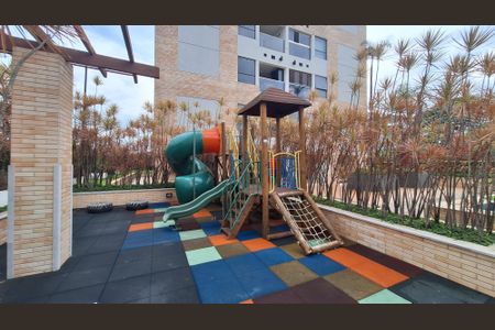 Apartamento para alugar com 70m², 2 quartos e 1 vaga Apartamento para alugar com 70m², 2 quartos e 1 vagaÁrea comum - Playground