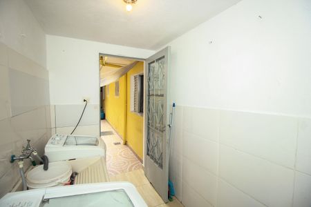 Casa à venda com 106m², 3 quartos e 2 vagas Casa à venda com 106m², 3 quartos e 2 vagasÁrea de Serviço