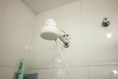 Casa à venda com 106m², 3 quartos e 2 vagas Casa à venda com 106m², 3 quartos e 2 vagasBanheiro 1