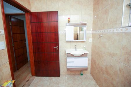 Casa à venda com 106m², 3 quartos e 2 vagas Casa à venda com 106m², 3 quartos e 2 vagasBanheiro 2