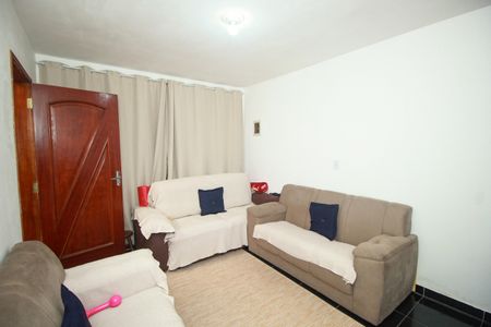 Casa à venda com 106m², 3 quartos e 2 vagas Casa à venda com 106m², 3 quartos e 2 vagasSala