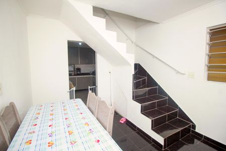 Casa à venda com 106m², 3 quartos e 2 vagas Casa à venda com 106m², 3 quartos e 2 vagasSala de Jantar