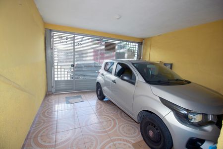 Casa à venda com 106m², 3 quartos e 2 vagas Casa à venda com 106m², 3 quartos e 2 vagasGaragem