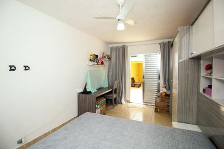 Casa à venda com 106m², 3 quartos e 2 vagas Casa à venda com 106m², 3 quartos e 2 vagasQuarto 2