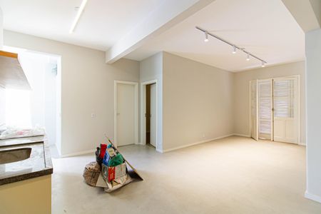 Apartamento à venda com 92m², 2 quartos e sem vagaCozinha