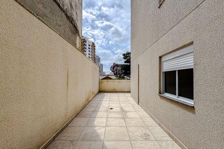 Apartamento à venda com 60m², 2 quartos e 1 vaga