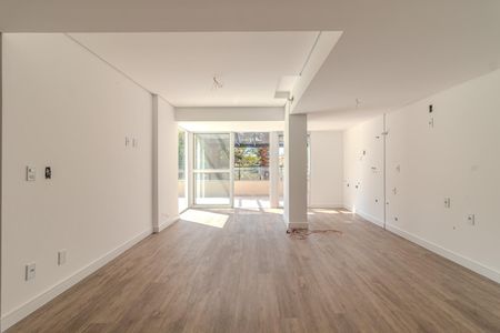 Apartamento à venda com 2 quartos, 123m² em Passo d’Areia, Porto Alegre