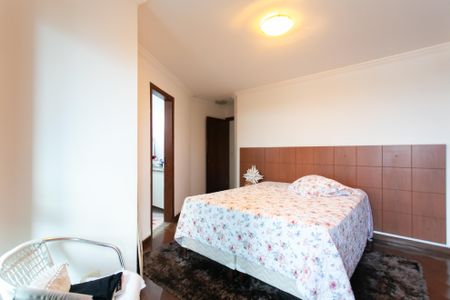 Apartamento à venda com 125m², 3 quartos e 3 vagasSuíte 