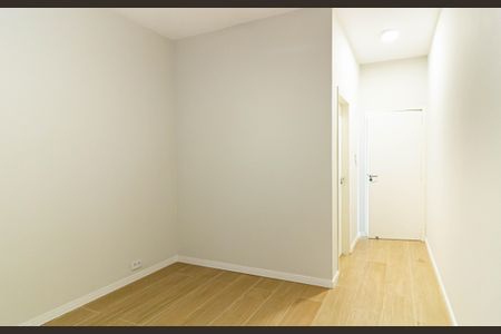 Apartamento à venda com 116m², 3 quartos e sem vaga Apartamento à venda com 116m², 3 quartos e sem vagaSuíte