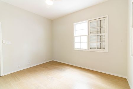 Apartamento à venda com 116m², 3 quartos e sem vaga Apartamento à venda com 116m², 3 quartos e sem vagaQuarto 2