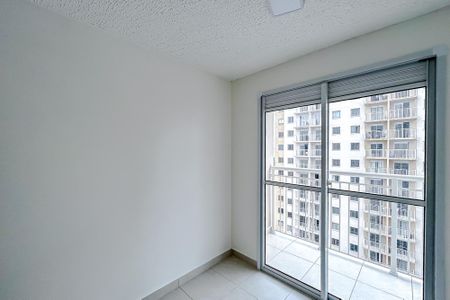 Sala de apartamento para alugar com 1 quarto, 27m² em Guaiauna, São Paulo