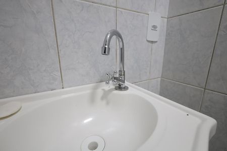 Casa à venda com 150m², 3 quartos e 2 vagasBanheiro 2