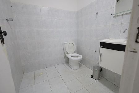 Casa à venda com 150m², 3 quartos e 2 vagasBanheiro 2