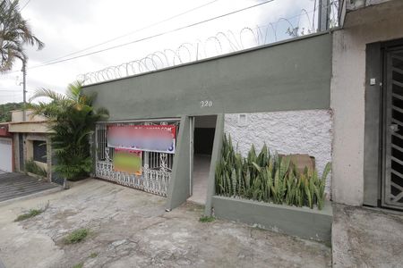 Casa à venda com 150m², 3 quartos e 2 vagasFachada