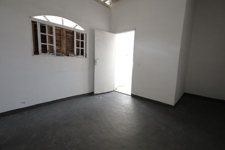 Casa à venda com 150m², 3 quartos e 2 vagasEdicula