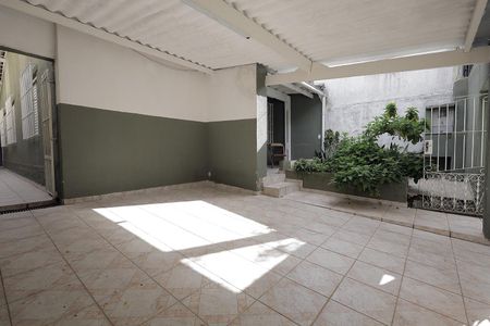 Casa à venda com 150m², 3 quartos e 2 vagasGaragem