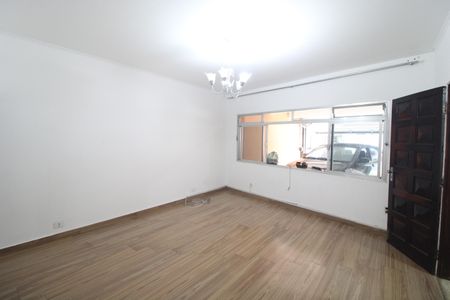 Casa para alugar com 3 quartos, 250m² em Vila Santana, São Paulo