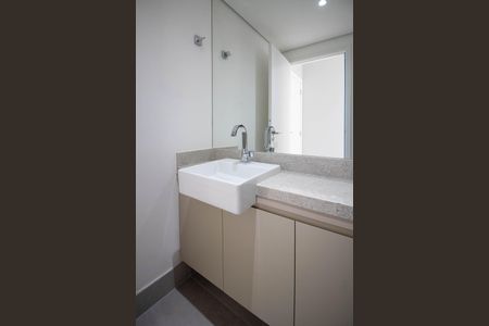 Apartamento à venda com 330m², 4 quartos e 4 vagas Apartamento à venda com 330m², 4 quartos e 4 vagasLavabo