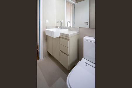 Apartamento à venda com 330m², 4 quartos e 4 vagas Apartamento à venda com 330m², 4 quartos e 4 vagasBanheiro Suíte 3