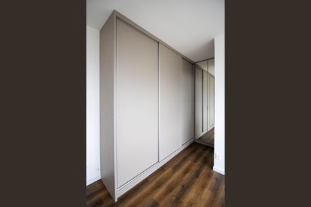 Apartamento à venda com 330m², 4 quartos e 4 vagas Apartamento à venda com 330m², 4 quartos e 4 vagasSuíte 3