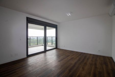 Apartamento à venda com 330m², 4 quartos e 4 vagas Apartamento à venda com 330m², 4 quartos e 4 vagasSuíte 2