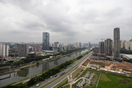 Apartamento à venda com 330m², 4 quartos e 4 vagas Apartamento à venda com 330m², 4 quartos e 4 vagasVista Suíte 4