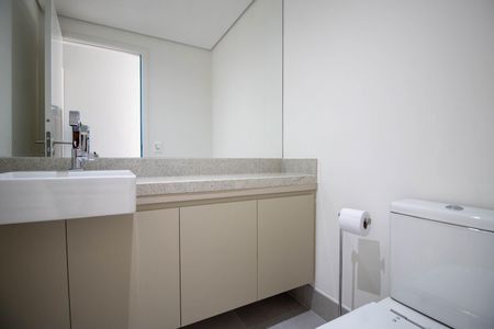 Apartamento à venda com 330m², 4 quartos e 4 vagas Apartamento à venda com 330m², 4 quartos e 4 vagasLavabo