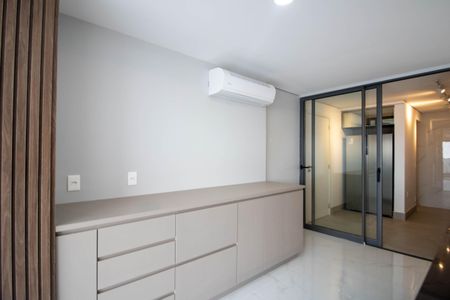 Apartamento à venda com 330m², 4 quartos e 4 vagas Apartamento à venda com 330m², 4 quartos e 4 vagasÁrea gourmet