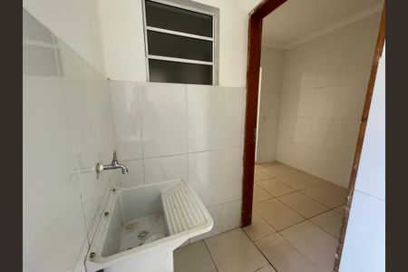 Casa de condomínio para alugar com 77m², 3 quartos e 2 vagasLavanderia