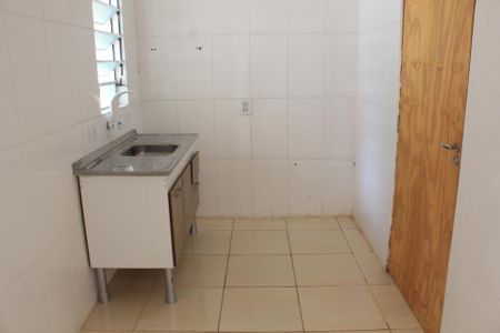 Casa de Condomínio para alugar com 3 quartos, 77m² em Jardim Nova Coimbra, Cotia