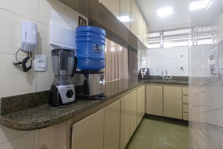 Apartamento à venda com 50m², 2 quartos e sem vaga Apartamento à venda com 50m², 2 quartos e sem vagaCozinha e Área de Serviço