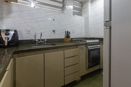Apartamento à venda com 50m², 2 quartos e sem vaga Apartamento à venda com 50m², 2 quartos e sem vagaCozinha e Área de Serviço