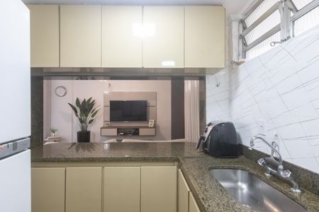 Apartamento à venda com 50m², 2 quartos e sem vaga Apartamento à venda com 50m², 2 quartos e sem vagaCozinha e Área de Serviço