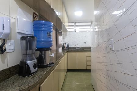 Apartamento à venda com 50m², 2 quartos e sem vaga Apartamento à venda com 50m², 2 quartos e sem vagaCozinha e Área de Serviço