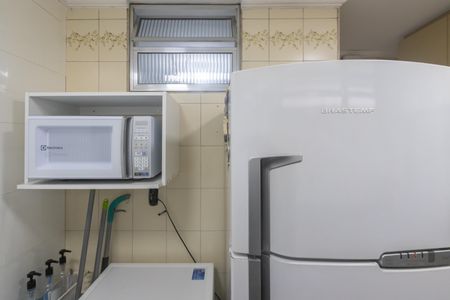 Apartamento à venda com 50m², 2 quartos e sem vaga Apartamento à venda com 50m², 2 quartos e sem vagaCozinha e Área de Serviço