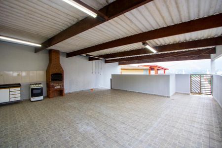 Casa à venda com 350m², 5 quartos e 2 vagas Casa à venda com 350m², 5 quartos e 2 vagasÁrea de serviço/Espaço gourmet