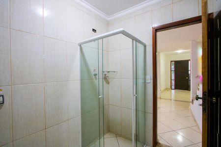 Casa à venda com 350m², 5 quartos e 2 vagas Casa à venda com 350m², 5 quartos e 2 vagasBanheiro social 2