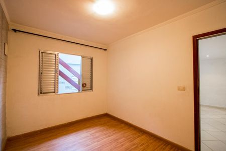 Casa à venda com 350m², 5 quartos e 2 vagas Casa à venda com 350m², 5 quartos e 2 vagasQuarto 4